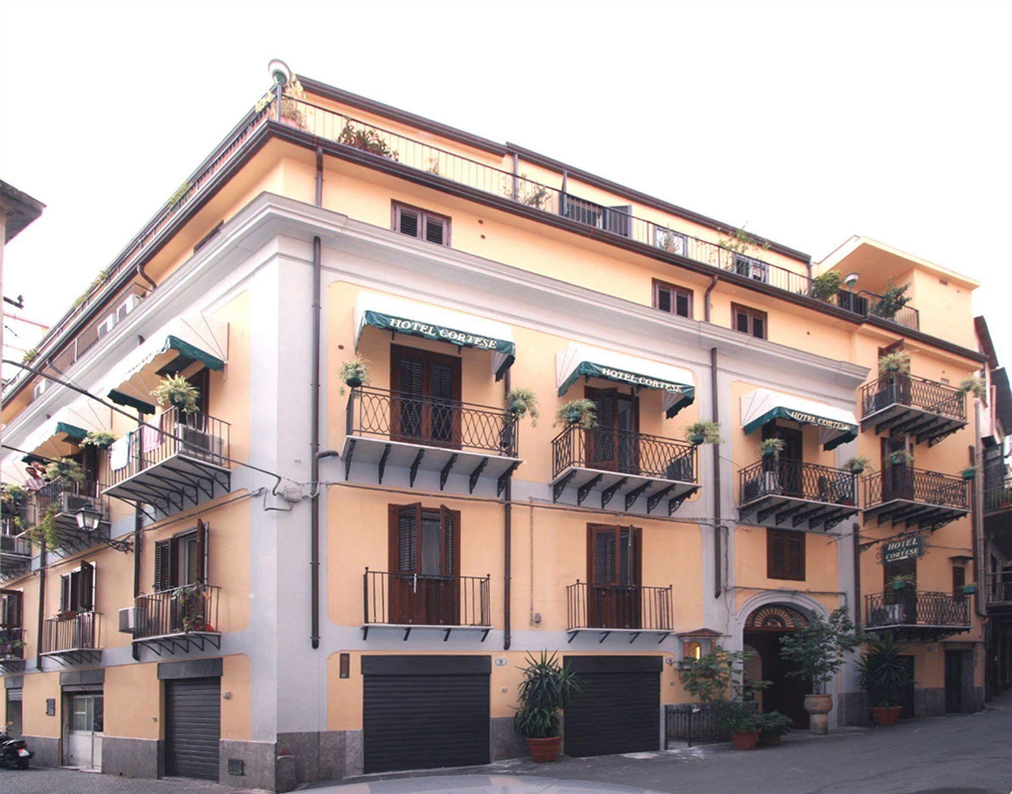Hotel Cortese Палермо Экстерьер фото