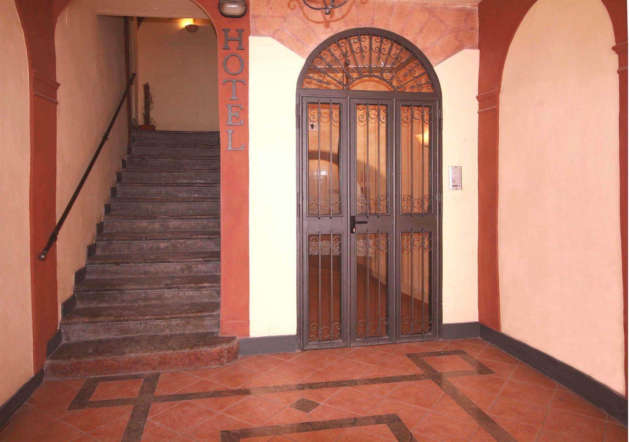 Hotel Cortese Палермо Экстерьер фото